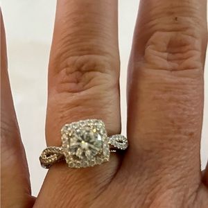 18kt White Gold Verragio Engagement Ring